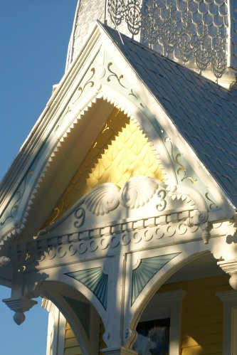 gallery/Donnelly_House_Detail_333x4999